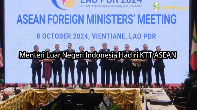 Menteri Luar Negeri Indonesia Hadiri KTT ASEAN